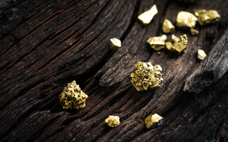 The TRUE Anti-Aging Benefits of 24k Gold in Skincare